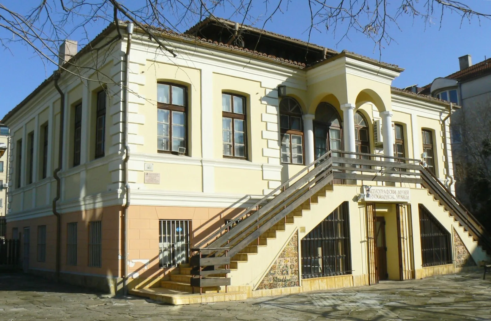 Burgas Etnografya Müzesi'nin tarihi bina cephesi